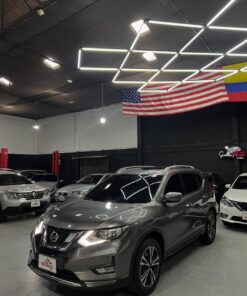 NISSAN X-TRAIL EXCLUSIVE